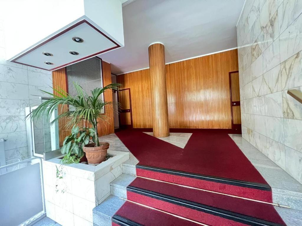 Home Fr Mailand Exterior foto
